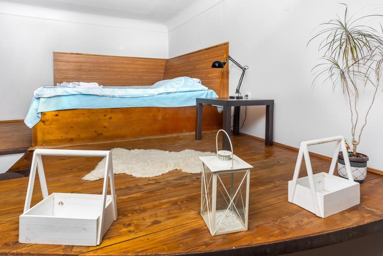 Stylish Kronstadt Apartament