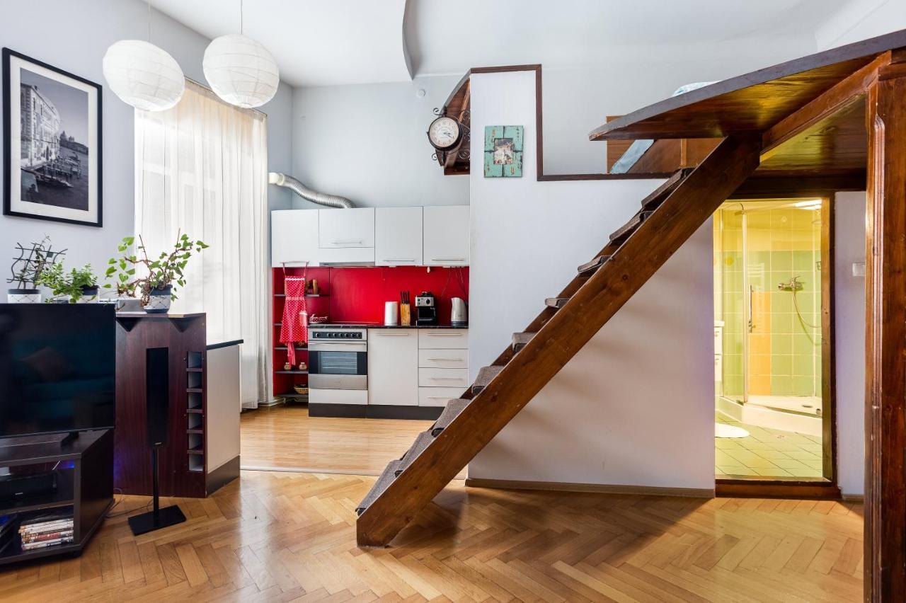 Apartament Stylish Kronstadt *